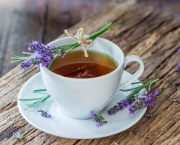 Tee - Lavendel - Lavendeltee - Blüten - Kräuter - Naturheilkunde - Lavandula