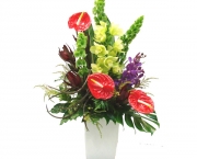 Fazer Arranjos de Flores e Vasos Criativos (4)