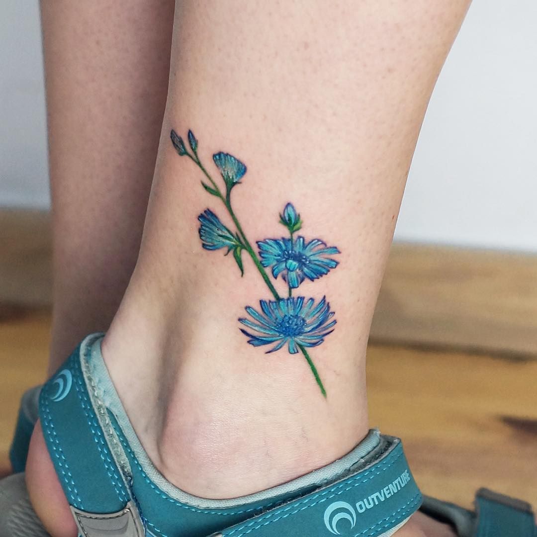 Tatuagem Com Flor Azul